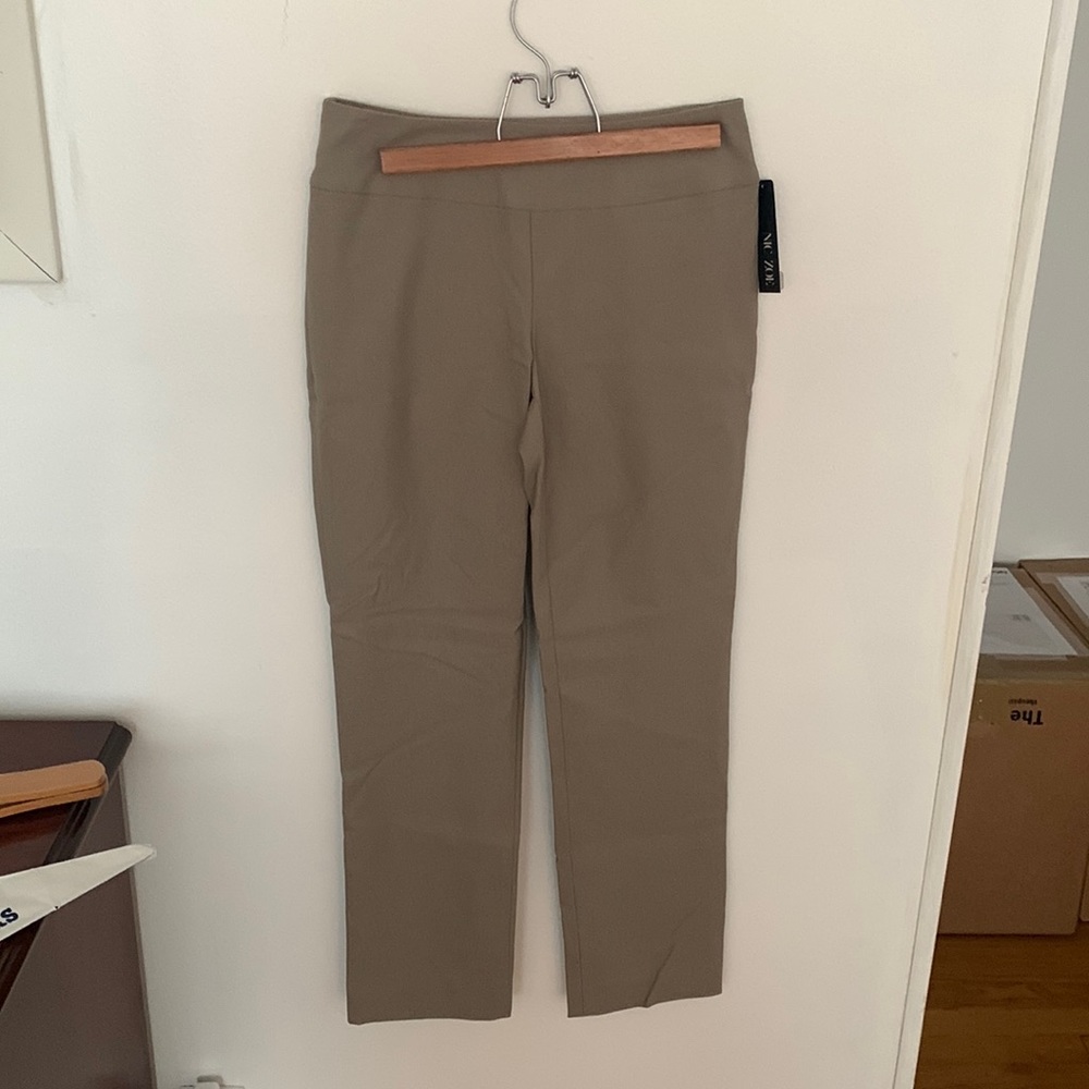 Nic+ Zoe latte Pants